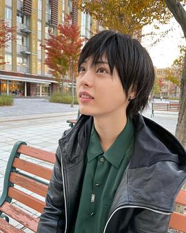 井手上漠
