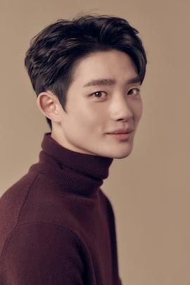李明俊