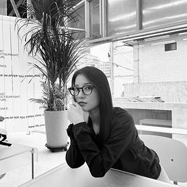 李素希