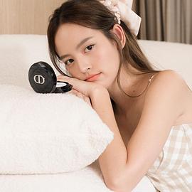 娜塔妮查·纳瓦塔纳瓦尼