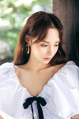 彭小苒