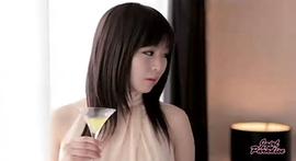 羽月希