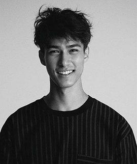 米卡