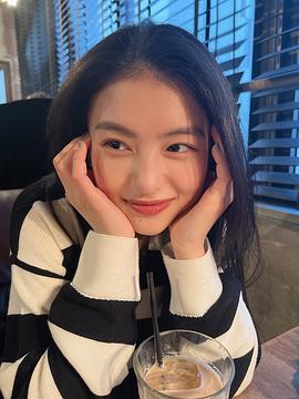 出口夏希