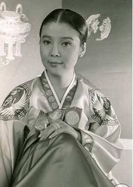 尹静姬