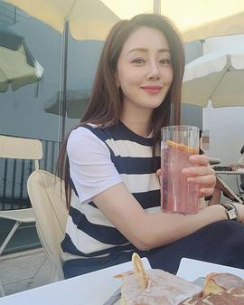 吴娜拉