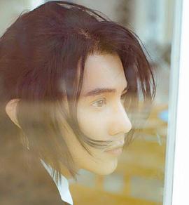 杨彤
