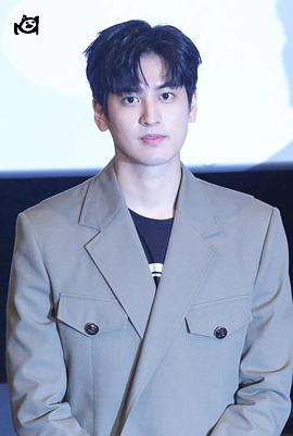 郑粲右