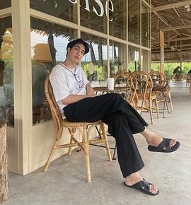 帕努罗杰·查洛夫斯基珀纳尔塔维