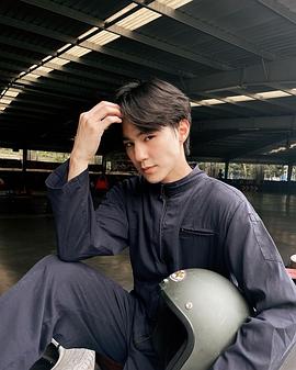 皮纳潘·仲查伦帕尼奇