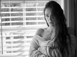 Courtney Akbar