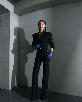 杨谨华