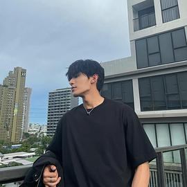 斯拉坡欧普·玛尼希坤