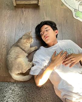 斯拉坡欧普·玛尼希坤