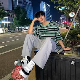 斯拉坡欧普·玛尼希坤