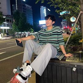 斯拉坡欧普·玛尼希坤