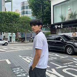 斯拉坡欧普·玛尼希坤