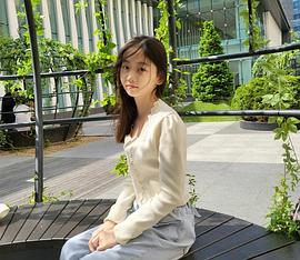 李艺书