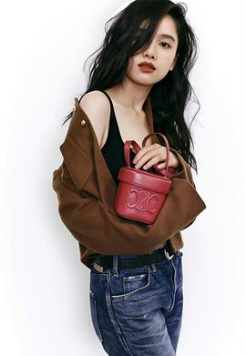 张婧仪