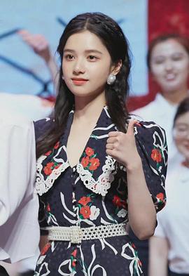 张婧仪
