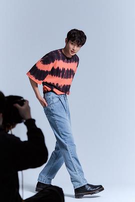 李基泽