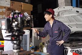 披陂普尔·蓬帕特·岸哈披帕彭