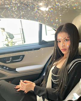 凑崎纱夏