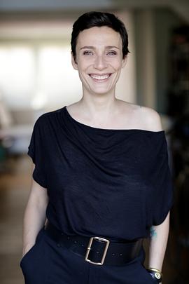 Caroline Bourg