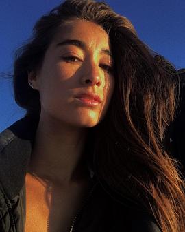 Naomi Weijand