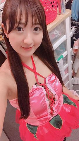 山根千芽