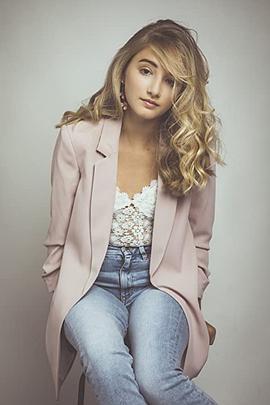 Lacey Caroline