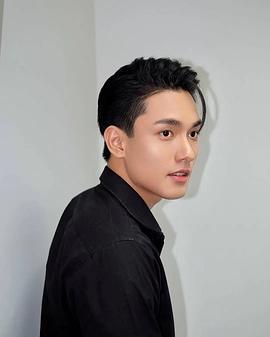 阿斯雷·瓦塔纳雅库