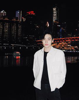 李卓扬