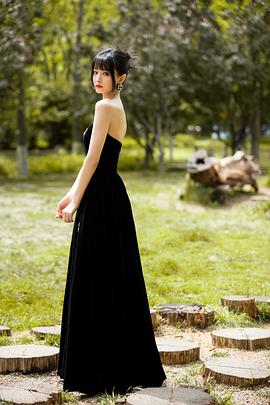 杨舒亦