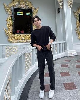 腾·阿披维特·乌埃姆