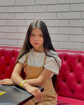克里斯特尔·阿帕里西奥