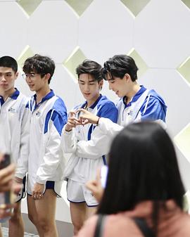 普渃·纳坡纶彭·索克颂布缇