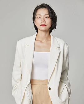 李华静