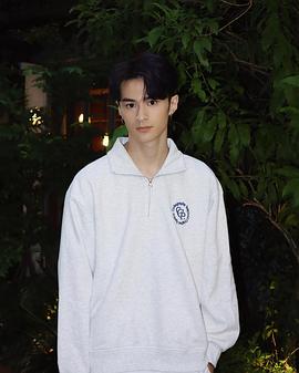 罗奕杰