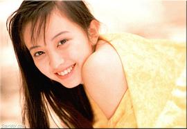 高桥由美子