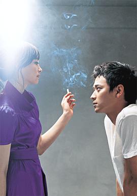 李奈映