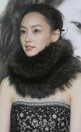 李奈映